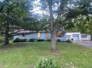 6447 Oak Orchard Rd, Elba, NY 14058