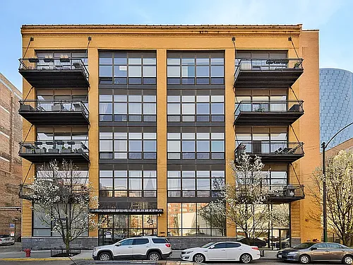 23 N Green St #306 Photo 1