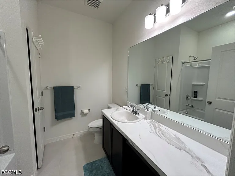 6548 Estero Bay Dr — Photo 18
