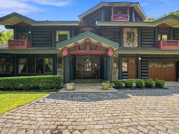 2nd image of 397 Moonhaw Road