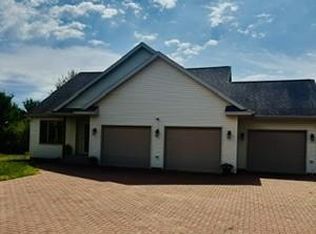 2490 88th Ave, Osceola, WI 54020