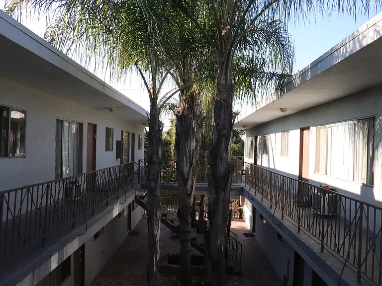 4000 Sequoia St — Photo 18