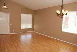 3rd image of 1129 W Betty Elyse Ln