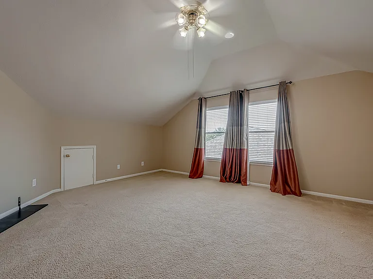 14026 Shamrock Park Ln — Photo 31