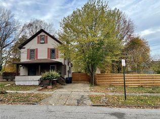 1348 Moore St, Akron, OH 44301