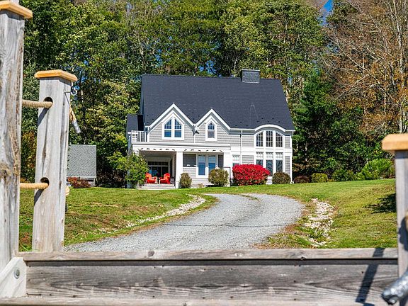 5th image of 1712 Oakland Rd