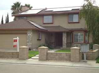 122 Camelback St, Lathrop, CA 95330