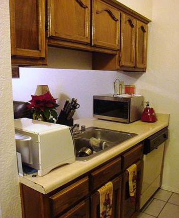 3rd image of 1372 Trudy Elaine Dr APT D