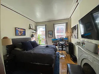 Rented by Bien Realty Ltd