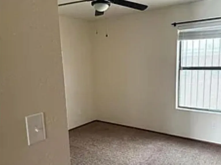 2190 Bex St — Photo 4