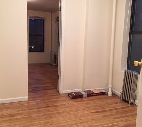 4th image of 300 E 78th St APT 3N