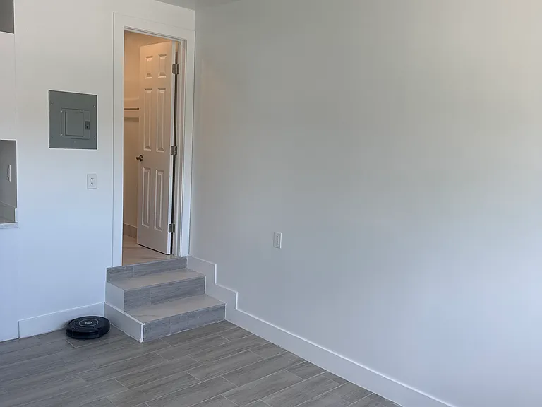 5591 SW 7th St — Photo 7