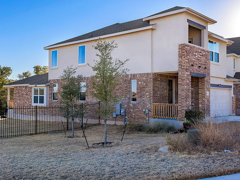 8200 Prairie Rye Dr — Photo 7