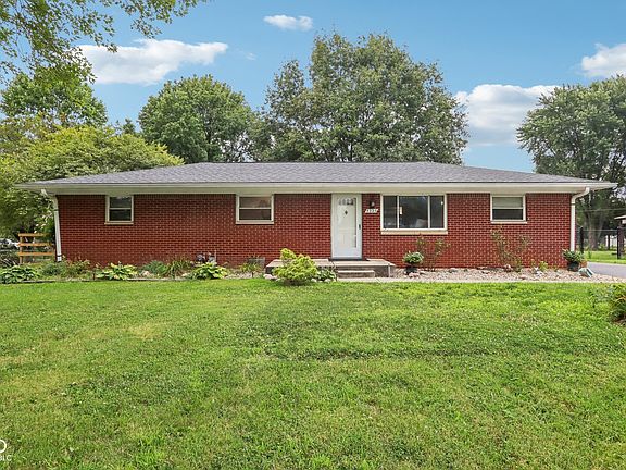 2nd image of 4220 Dudley South Dr