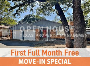 4814 Crest Dr, Arlington, TX 76017