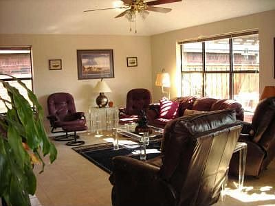 3rd image of 639 Cribbs Dr