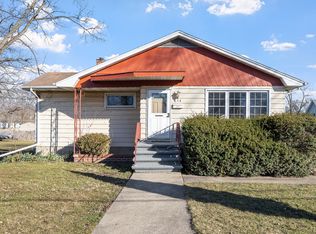 614 Ames St, Lockport, IL 60441