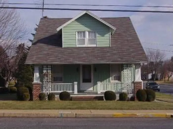 300 N Baltimore St, Dillsburg, PA 17019