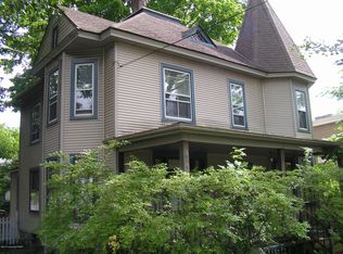 85 Ridgeway St #A, East Stroudsburg, PA 18301