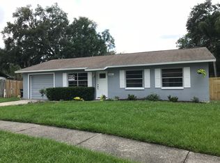 1047 Kit Ct, Lutz, FL 33549