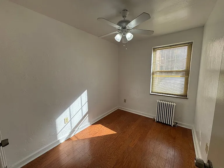 5506 Fifth Avenue — Photo 111