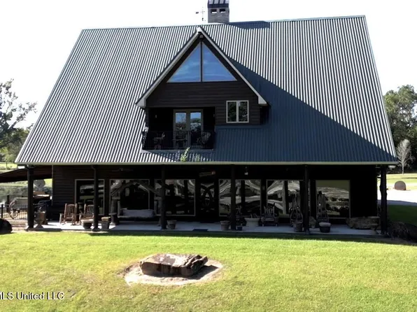 524 Jones White Rd, Woodville, MS 39669