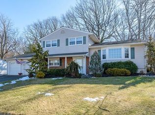 14 Kierst St, Parlin, NJ 08859