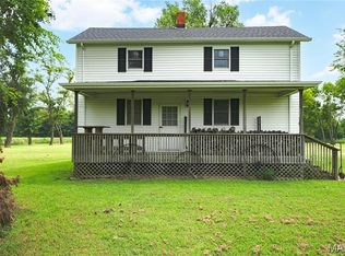 3102 Sand Rd, Edwardsville, IL 62025