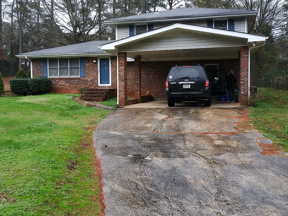 1288 Renee Drive Front 