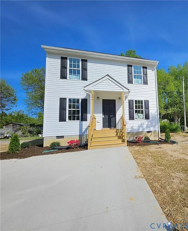 306 N West Ave photo 1