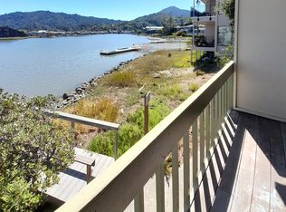 599 S Eliseo Dr #3, Greenbrae, CA 94904