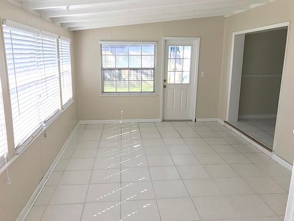 5th image of 1209 Cheyenne Dr
