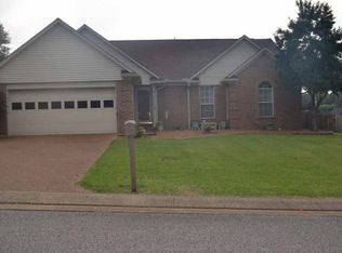 15 Pebblecreek Cv, Humboldt, TN 38343