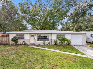 9064 93rd St N, Seminole, FL 33777