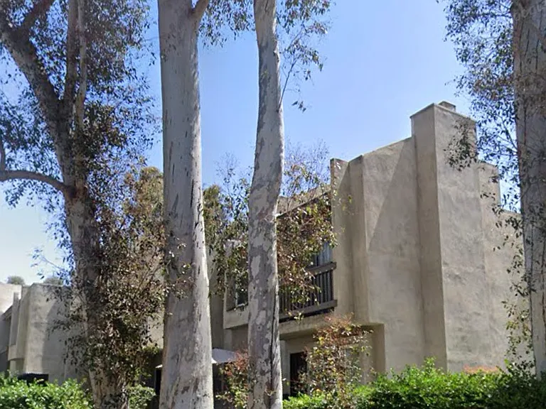 1878 Rainbow Terrace Ln — Photo 3