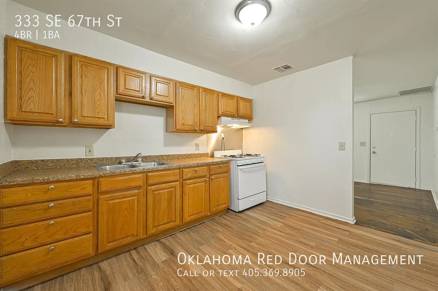 Newly Remodeled 4 Bedroom Home! — Photo 4