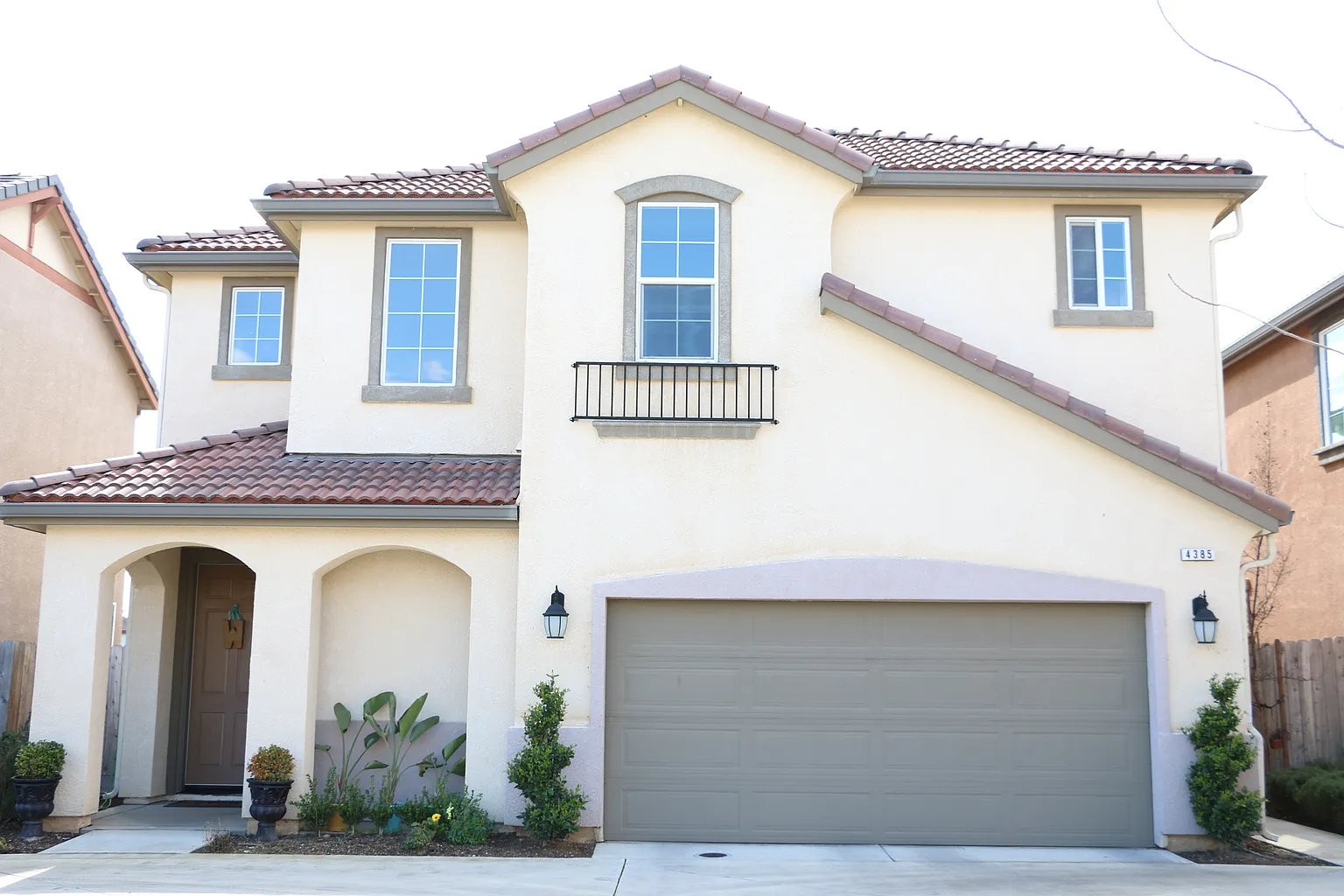 4385 W Pinsapo Dr photo 1
