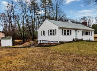 728 School St, Stoughton, MA 02072