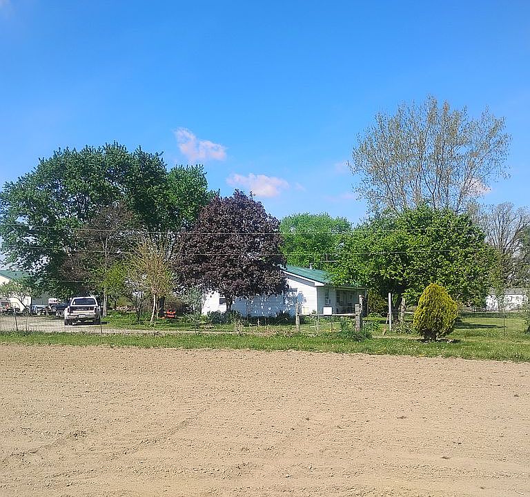 1st image of 2552 White Rd SE