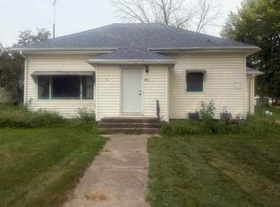 120 S Hamburg St, Holstein, IA 51025