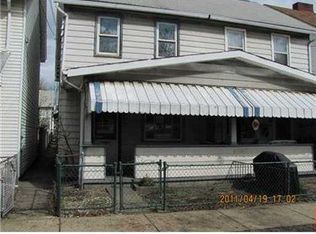 92 Ohio St, Mc Kees Rocks, PA 15136