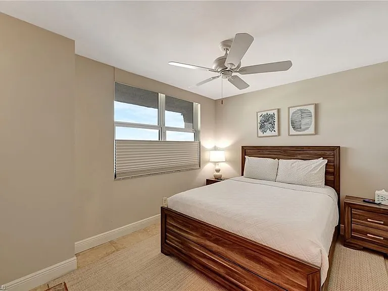 5550 Heron Point Dr #703 — Photo 19