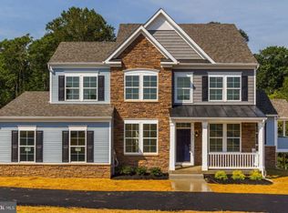 14106 Four County Dr, Mount Airy, MD 21771