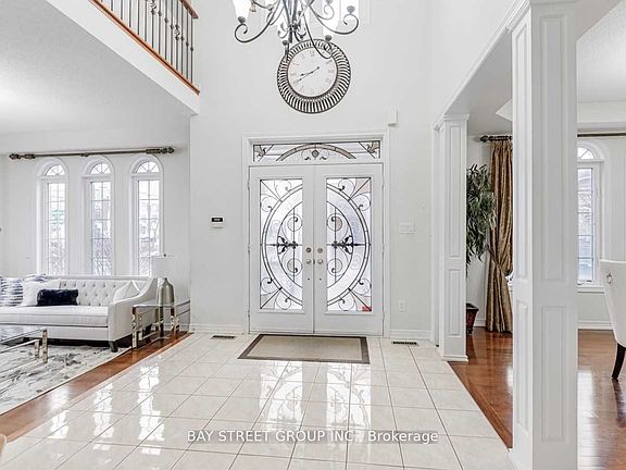 3rd image of 80 Geddington Cres
