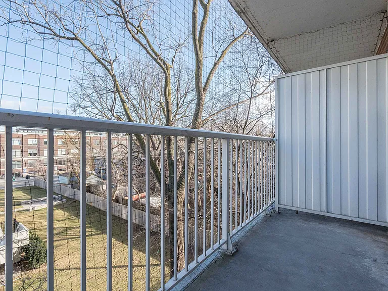 99 Tyndall Ave — Photo 12