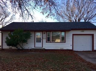 1233 N Golf St, Augusta, KS 67010