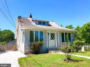 31 Ridge Ave, Edgewater, MD 21037