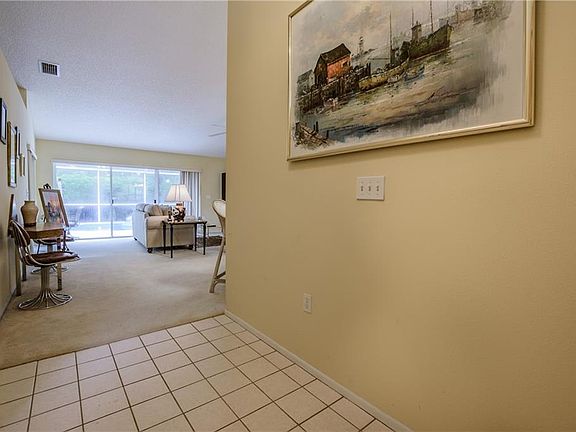 5th image of 2510 Saddlewood Ln
