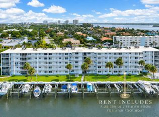108 Paradise Harbour Blvd APT 314, North Palm Beach, FL 33408