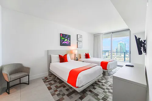 4111 S Ocean Dr Photo 1